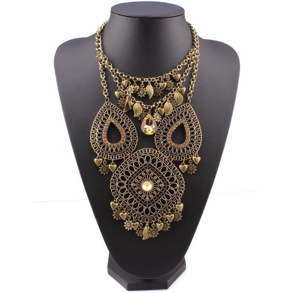 2020 new arrival latest design fashion leaves necklace pendant statement big chunky crystal bohemian women necklace, Silver
2020 new arrival latest design fashion leaves necklace pendant statement big chunky crystal bohemian women necklace, Silver