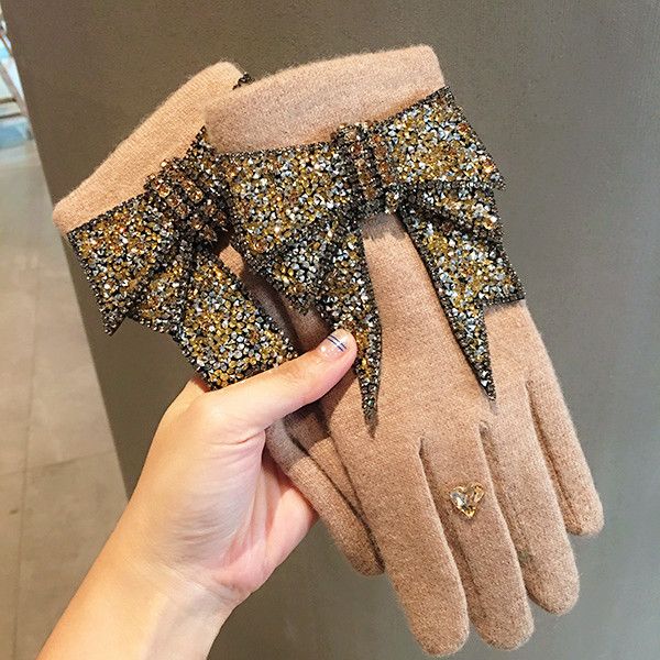 five fingers gloves hd korean-style bingbing crystal ultra large bow cashmere plush velvet refers warm female winter touch screen, Blue;gray
five fingers gloves hd korean-style bingbing crystal ultra large bow cashmere plush velvet refers warm female winter touch screen, Blue;gray