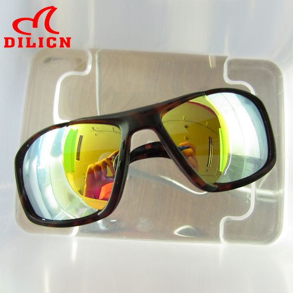 fashionable sport water float sunglasses polarized men women driving fishing mirror floating sun glasses, White;black
fashionable sport water float sunglasses polarized men women driving fishing mirror floating sun glasses, White;black