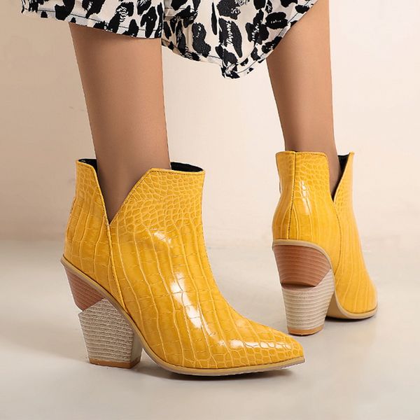 2020 autumn winter casual western cowboy ankle boots women snake cowgirl booties short cossacks botas high heels shoes woman, Black
2020 autumn winter casual western cowboy ankle boots women snake cowgirl booties short cossacks botas high heels shoes woman, Black