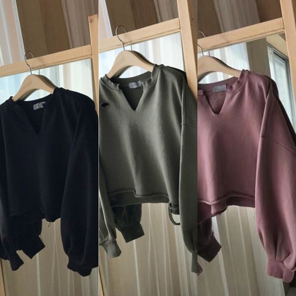 korean dongdaemun 2020 spring new fashion lanternlantern lanternhole v-neck short sweater women's loose lantern sleeve fashion ysjuz, Black
korean dongdaemun 2020 spring new fashion lanternlantern lanternhole v-neck short sweater women's loose lantern sleeve fashion ysjuz, Black