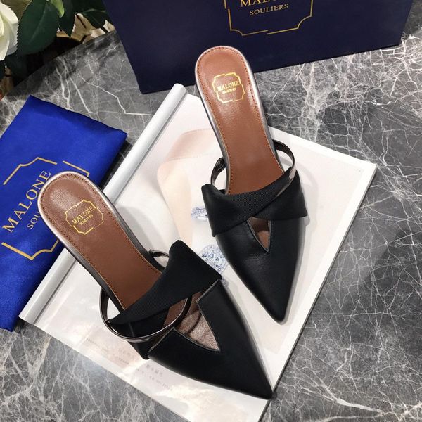 designer womens slippers black cross ribbon decoration pointed middle heel with box size 35-39
designer womens slippers black cross ribbon decoration pointed middle heel with box size 35-39
