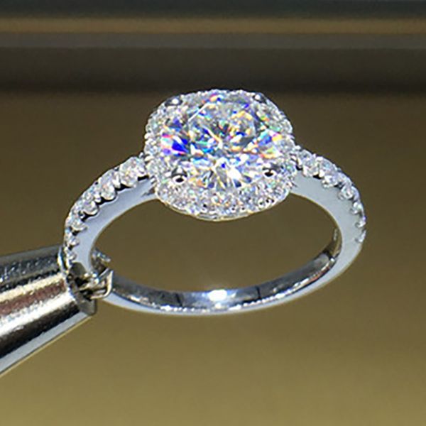 cluster rings 18k white gold ring women wedding anniversary engagement party cushion round moissanite diamond elegant trendy romantic, Golden;silver
cluster rings 18k white gold ring women wedding anniversary engagement party cushion round moissanite diamond elegant trendy romantic, Golden;silver