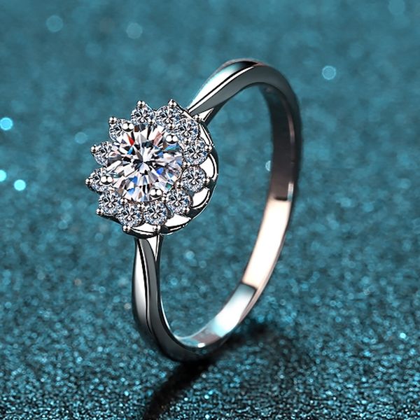 inbeaut 925 sterling silver perfect cut cute snowflake ring pass diamond test 0.5 ct excellent moissanite party rings
inbeaut 925 sterling silver perfect cut cute snowflake ring pass diamond test 0.5 ct excellent moissanite party rings