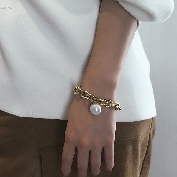 aomu simple thick chain bracelet imitation pearl pendant bracelet bangle for women metal gold color jewelry, Black
aomu simple thick chain bracelet imitation pearl pendant bracelet bangle for women metal gold color jewelry, Black