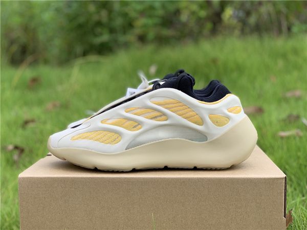 authentic 700 v3 srphym azareth alvah black 3m reflective kanye west man woman running shoes sports sneakers with box
authentic 700 v3 srphym azareth alvah black 3m reflective kanye west man woman running shoes sports sneakers with box