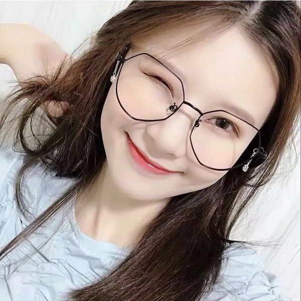 new women anti blue rays glasses men square computer eyeglasses frame protection blue light blocking working eyewear, White;black
new women anti blue rays glasses men square computer eyeglasses frame protection blue light blocking working eyewear, White;black