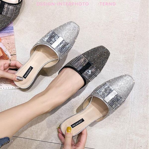 2020 new women slippers women outside fashion baotou half slippers wear sandals large size 40-41 small size 31, Black 
2020 new women slippers women outside fashion baotou half slippers wear sandals large size 40-41 small size 31, Black
