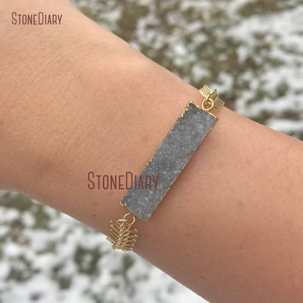 natural druzy bar charm gold plating fishbone shape chain bracelet recatngle raw druzy bracelet gift for her bm11269, Black
natural druzy bar charm gold plating fishbone shape chain bracelet recatngle raw druzy bracelet gift for her bm11269, Black
