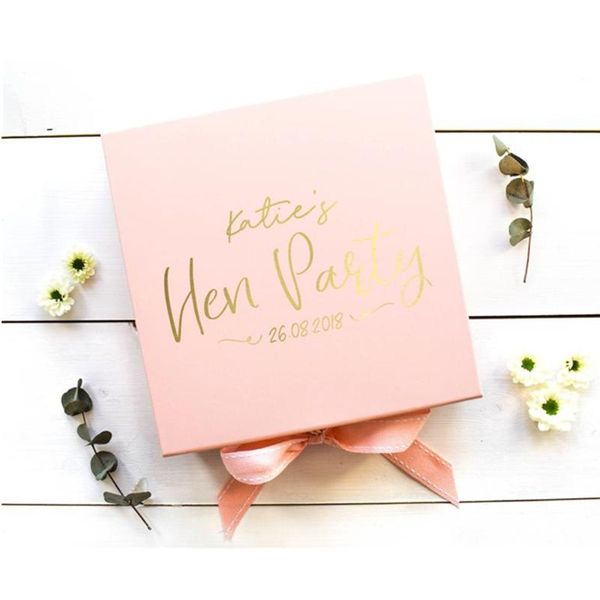 gift wrap gold font hen party welcome box with satin bow, custom real foil wedding man boxes, do christmas proposal packing
gift wrap gold font hen party welcome box with satin bow, custom real foil wedding man boxes, do christmas proposal packing