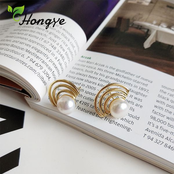 stud hongye 925 sterling silver earrings for women hollow fan pearl ear nails sweet girls brincos unique jewelry gifts party, Golden;silver
stud hongye 925 sterling silver earrings for women hollow fan pearl ear nails sweet girls brincos unique jewelry gifts party, Golden;silver