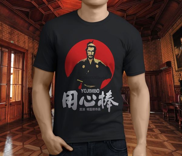 япония акира куросава samurai мифунэ yojimbo мужчины черная футболка s-3xl короткие рукава новая мода t-shirt мужская одежда
япония акира куросава samurai мифунэ yojimbo мужчины черная футболка s-3xl короткие рукава новая мода t-shirt мужская одежда