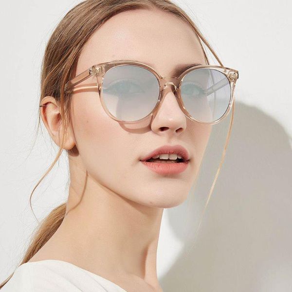 round retro sunglasses transparent frame glasses female party decoration glasses driving eye protection radiation protection, White;black
round retro sunglasses transparent frame glasses female party decoration glasses driving eye protection radiation protection, White;black