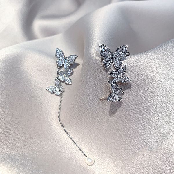 stud super flashing delicate butterfly imitation pearl girl earrings temperament net red women jewelry, Golden;silver
stud super flashing delicate butterfly imitation pearl girl earrings temperament net red women jewelry, Golden;silver