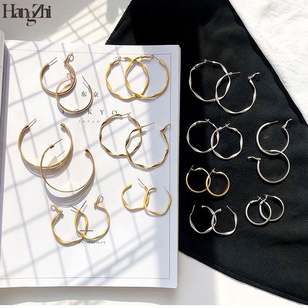 hangzhi net red tide girl cold wind net red matte geometric semicircular twisted earrings exaggerated big women hoop earring, Golden;silver
hangzhi net red tide girl cold wind net red matte geometric semicircular twisted earrings exaggerated big women hoop earring, Golden;silver