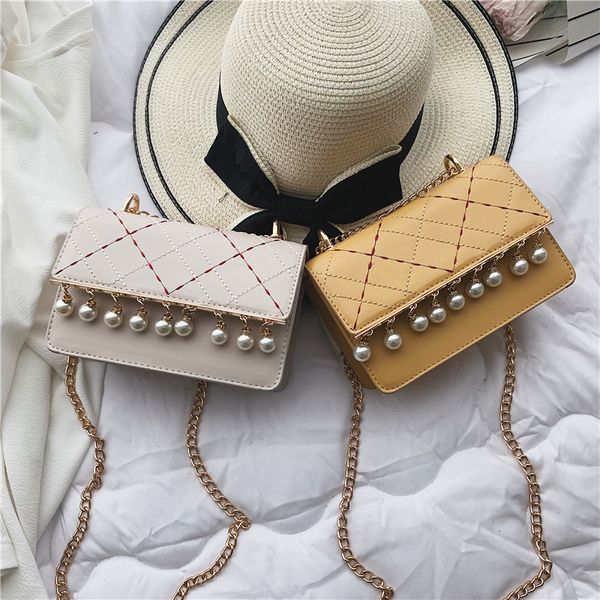 shoulder bags woman hand bag messenger pearl small women 2021 versatile embroidered thread diamond chain square
shoulder bags woman hand bag messenger pearl small women 2021 versatile embroidered thread diamond chain square