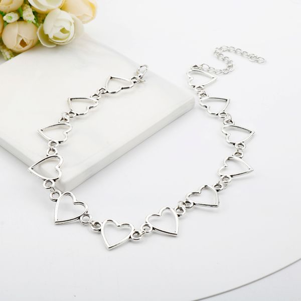fashion metal clavicle necklaces trendy love heart-shaped choker necklaces jewelry for women lover, Silver
fashion metal clavicle necklaces trendy love heart-shaped choker necklaces jewelry for women lover, Silver