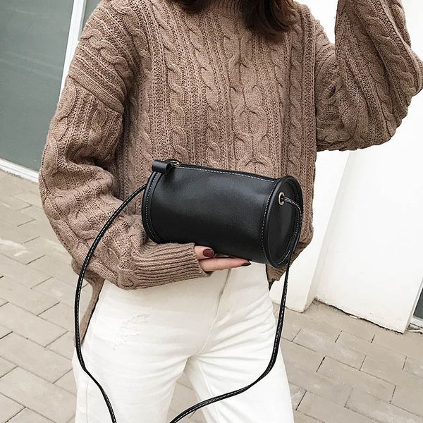 новое прибытие 1 шт женщины мини crossbody сумка classic lady pu кожаный цилиндр круглые сумки на ремне
новое прибытие 1 шт женщины мини crossbody сумка classic lady pu кожаный цилиндр круглые сумки на ремне