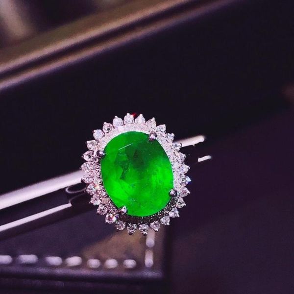 h811 emerald ring 2.5ct pure 18 k gold jewelry nature green emerald diamond female rings for women fine ring, Golden;silver
h811 emerald ring 2.5ct pure 18 k gold jewelry nature green emerald diamond female rings for women fine ring, Golden;silver