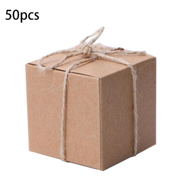 50pcs kraft paper square chic sweet candy gift boxes wedding party favors suit for wedding candy boxes 2020 new arrival
50pcs kraft paper square chic sweet candy gift boxes wedding party favors suit for wedding candy boxes 2020 new arrival