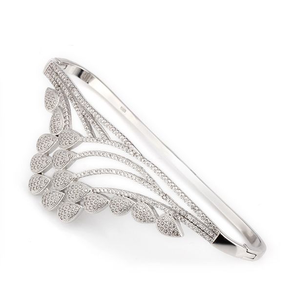 bangle fashion hand palm bracelet peacock feather with clear cubic zircon for women wedding jewelry, Black
bangle fashion hand palm bracelet peacock feather with clear cubic zircon for women wedding jewelry, Black