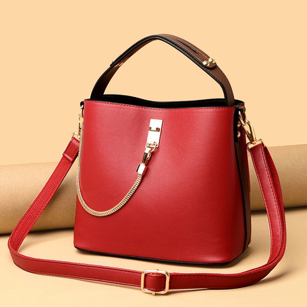 pu leather shoulder bag luxury handbags women bags designer large capacity crossbody bags for women 2020 new trend
pu leather shoulder bag luxury handbags women bags designer large capacity crossbody bags for women 2020 new trend