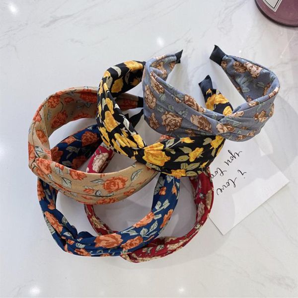hair accessories fashion women fabric broken flower broad-bim headbands cross handmade headband girl wild washing face band
hair accessories fashion women fabric broken flower broad-bim headbands cross handmade headband girl wild washing face band