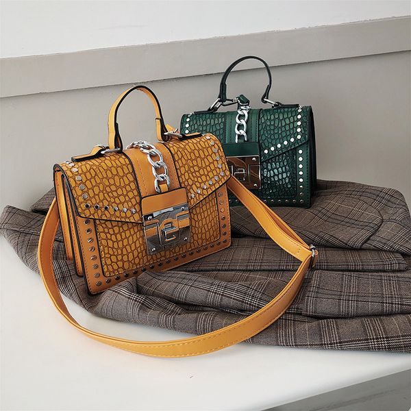 урожай crossbody сумки для женщин 2020 роскошные сумки конструктора женская рука плеча цепи сумка sac a главный женский sling
урожай crossbody сумки для женщин 2020 роскошные сумки конструктора женская рука плеча цепи сумка sac a главный женский sling