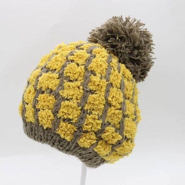 beret hat women ethnic style handmade knitted woolen cap women's autumn and winter retro elegant flower beret warm baotou cap, Blue;gray
beret hat women ethnic style handmade knitted woolen cap women's autumn and winter retro elegant flower beret warm baotou cap, Blue;gray