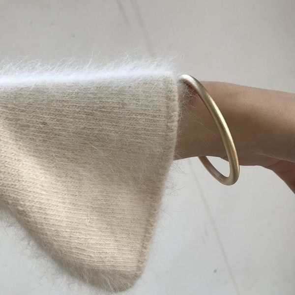 srcoi fashionable simple smooth bangles bracelet gold color copper round lover polished geometric bracelet for women party, Black
srcoi fashionable simple smooth bangles bracelet gold color copper round lover polished geometric bracelet for women party, Black
