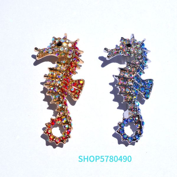 gold color cute hippocampus brooch for women trendy alloy brooch rhinestne pin daily garment accessory lady gift fashion jewelry, Gray
gold color cute hippocampus brooch for women trendy alloy brooch rhinestne pin daily garment accessory lady gift fashion jewelry, Gray