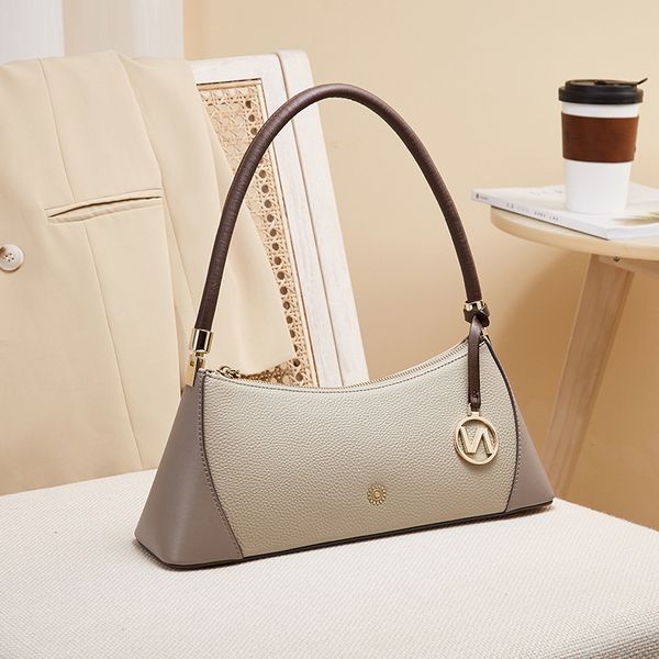 new 2020 leather bags handbag armpit shoulder baguette bag fashion tide leisure handbag leather european and american style phone pocket