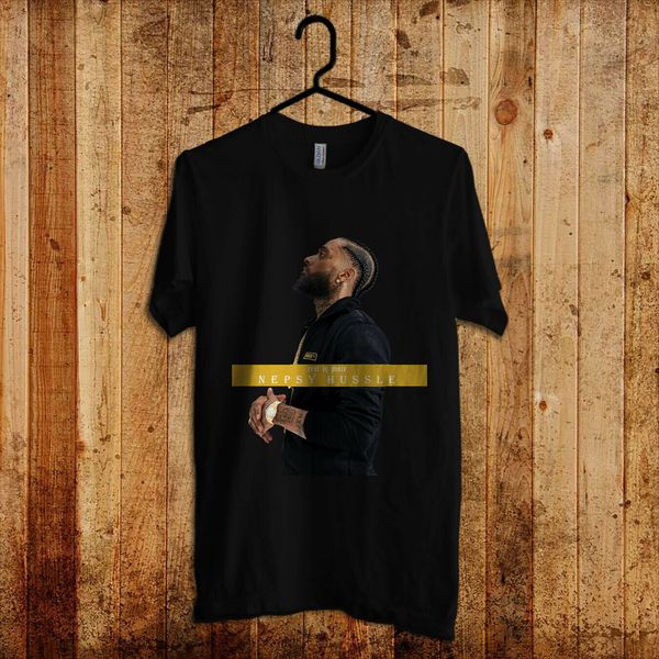 король рэпер кренего nipsey hussle плакат футболка печать мужского black tribute fans рукав рубашка homme
король рэпер кренего nipsey hussle плакат футболка печать мужского black tribute fans рукав рубашка homme