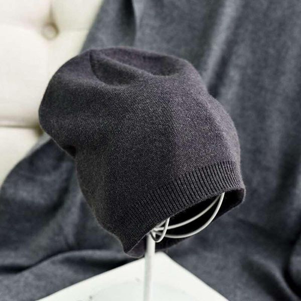simple pure color woolen hat female couple soft warm knitted hat autumn and winter hedging male
simple pure color woolen hat female couple soft warm knitted hat autumn and winter hedging male