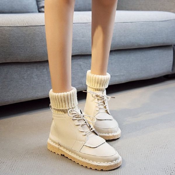 autumn and winter new wool short boots women literary sensen women boots round head lace-up joker, Black
autumn and winter new wool short boots women literary sensen women boots round head lace-up joker, Black