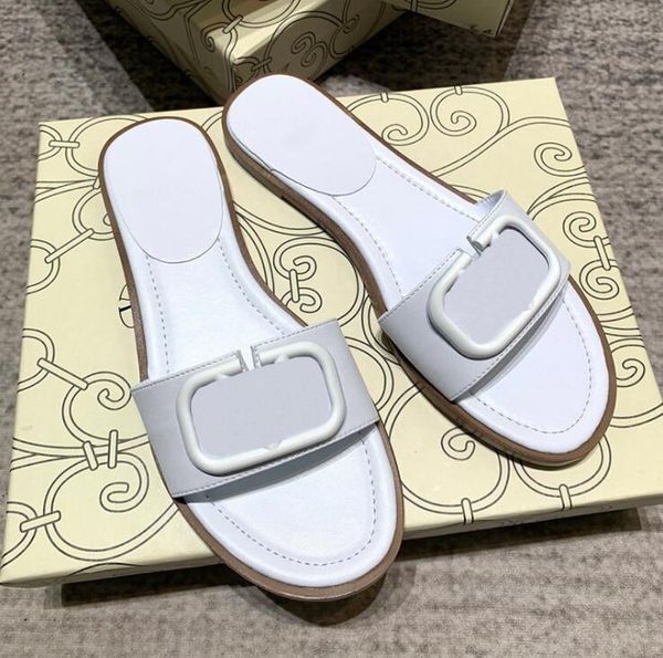 2020 brand summer new leather word pvc film v metal buckle flat slippers casual comfortable beach women's shoes, Black
2020 brand summer new leather word pvc film v metal buckle flat slippers casual comfortable beach women's shoes, Black