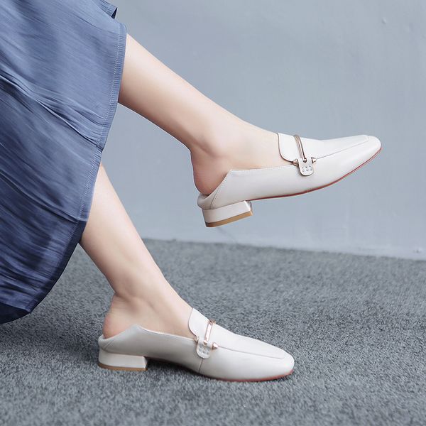 2020 ame black beige women loafers pu leather shoes square toe low heel lady shoes woman casual 11811abx2061
2020 ame black beige women loafers pu leather shoes square toe low heel lady shoes woman casual 11811abx2061