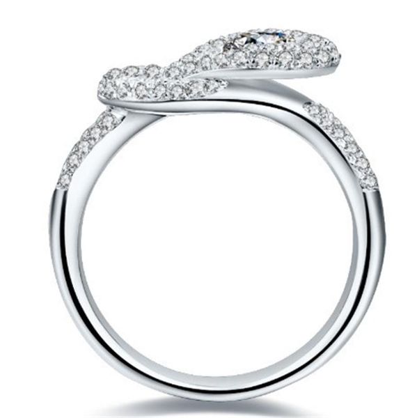 cluster rings test positive 0.45ct 4mm d-e lab-grown moissanite diamond ring 925 sterling silver engagement eternal female, Golden;silver 
cluster rings test positive 0.45ct 4mm d-e lab-grown moissanite diamond ring 925 sterling silver engagement eternal female, Golden;silver