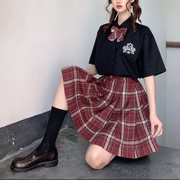 summer new preppy girl blouse super cool embroidery loose short sleeve lapel shirt student white all-match women
summer new preppy girl blouse super cool embroidery loose short sleeve lapel shirt student white all-match women