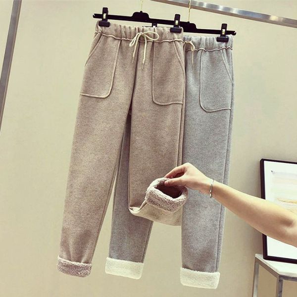 women's pants winter thicken lambskin wool pants warm ladies casual loose straight long trousers warm plus size new, Black;white
women's pants winter thicken lambskin wool pants warm ladies casual loose straight long trousers warm plus size new, Black;white