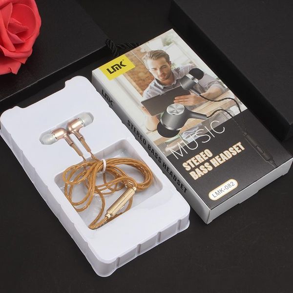 new fashion metal in ear earphones hifi super bass 3.5mm universal in-ear earbuds fone de ouvido with microphone
new fashion metal in ear earphones hifi super bass 3.5mm universal in-ear earbuds fone de ouvido with microphone