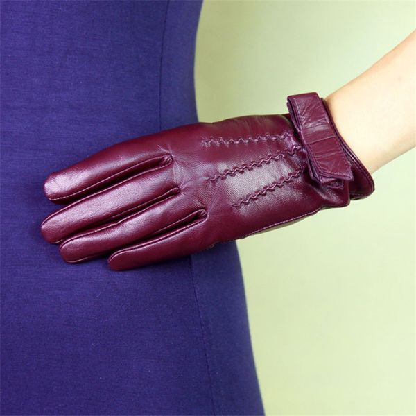 genuine leather gloves female wrist butterfly knot sheepskin gloves autumn winter plus velvet thicken woman' dq1602, Blue;gray
genuine leather gloves female wrist butterfly knot sheepskin gloves autumn winter plus velvet thicken woman' dq1602, Blue;gray