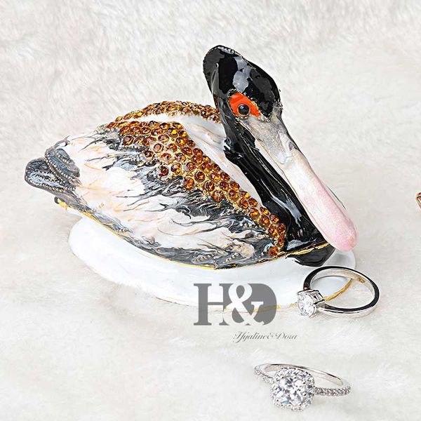 h&d fashion metal jewelry case colorful duck trinket box figurine jewelry storage case birthday gift diy crafts home decoration
h&d fashion metal jewelry case colorful duck trinket box figurine jewelry storage case birthday gift diy crafts home decoration
