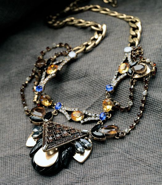 new wholesale vintage bohemia jewelry elegant classic glass crystal necklace pendants choker necklace for women accessory, Silver
new wholesale vintage bohemia jewelry elegant classic glass crystal necklace pendants choker necklace for women accessory, Silver
