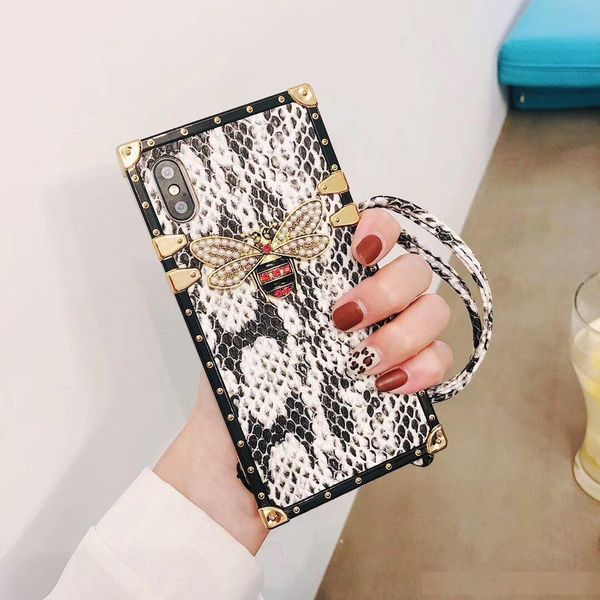 luxury square 3d bee phone case for iphone11 pro max 7 8 plus snake cover phone for iphone x xr xs max with lanyard ing
luxury square 3d bee phone case for iphone11 pro max 7 8 plus snake cover phone for iphone x xr xs max with lanyard ing