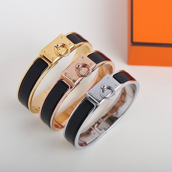 european and american luxury classic ladies clothing all-match bracelet multicolor high quality, Black
european and american luxury classic ladies clothing all-match bracelet multicolor high quality, Black