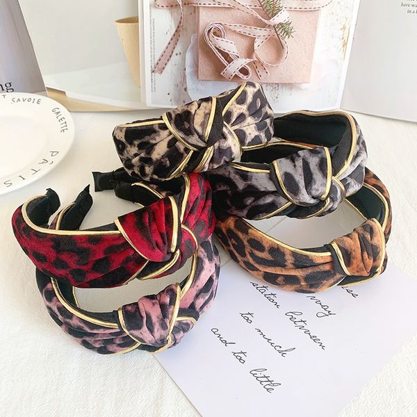 mixed style women headband elastic hairband hair accessories for girls no slip stay on knotted head band hair band for women b480, Slivery;white
mixed style women headband elastic hairband hair accessories for girls no slip stay on knotted head band hair band for women b480, Slivery;white