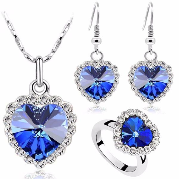 fashion brand name factory wholesales austrian crystal ocean heart pendant love necklace earrings ring jewelry sets 84018, Silver
fashion brand name factory wholesales austrian crystal ocean heart pendant love necklace earrings ring jewelry sets 84018, Silver