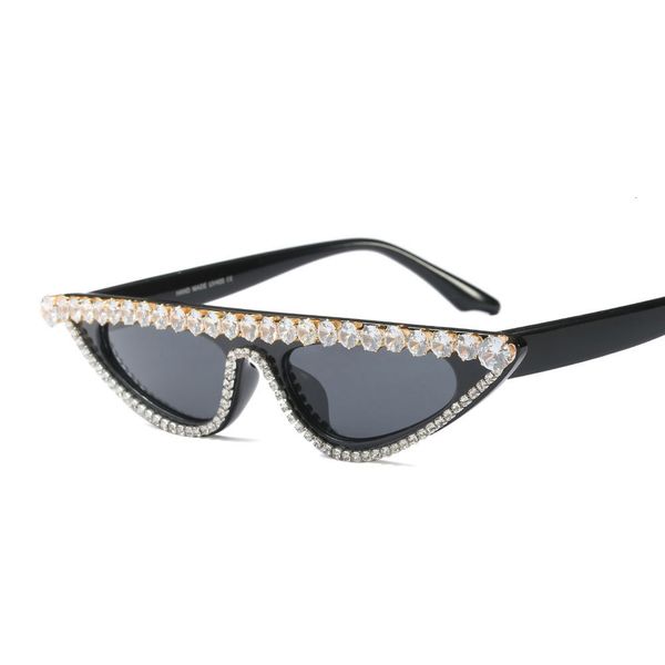 luxury diamond cat eye womens sunglasses gafas de sol mujer uv400 resin plastic mplc, White;black
luxury diamond cat eye womens sunglasses gafas de sol mujer uv400 resin plastic mplc, White;black