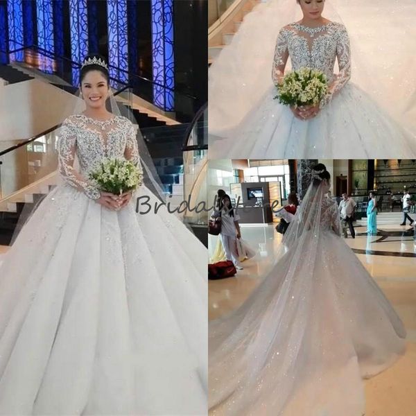 luxury spark abraic beaded crystal wedding dresses 2021 princess ball gown lace long bling train church garden wedding dress modest bridal, White
luxury spark abraic beaded crystal wedding dresses 2021 princess ball gown lace long bling train church garden wedding dress modest bridal, White